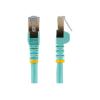 StarTech.com 6ASPAT10MAQ Patchkabel CAT6a  (10 m, turkis, RJ45-Snagless-Steckverbinder, CAT6a-STP-Kabel, Kupferdraht, Netzwerkkabel) - Patch-Kabel - RJ-45 (M) zu RJ-45 (M) - 10 m - STP - CAT 6a - geformt, ohne Haken - Aquamarin