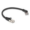Delock RJ45 Netzwerkkabel Cat.8.1 S / FTP Stecker 45 grad nach rechts gewinkelt zu Stecker gerade bis 40 Gbps 0,25 m schwarz